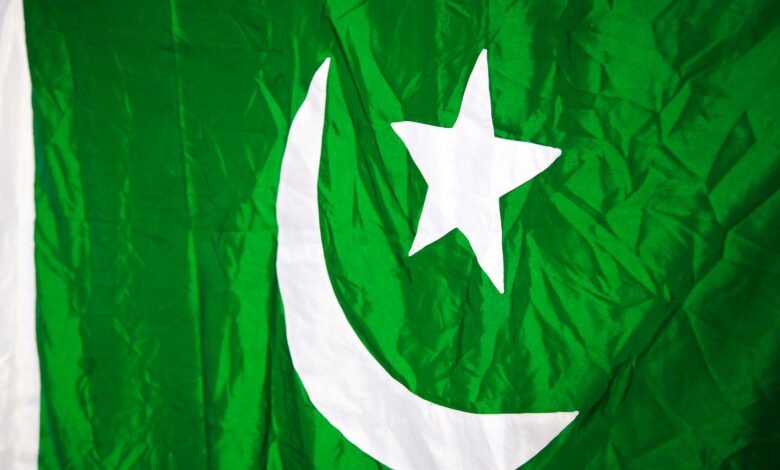 green and white star flag