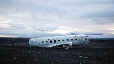 wreck airplane